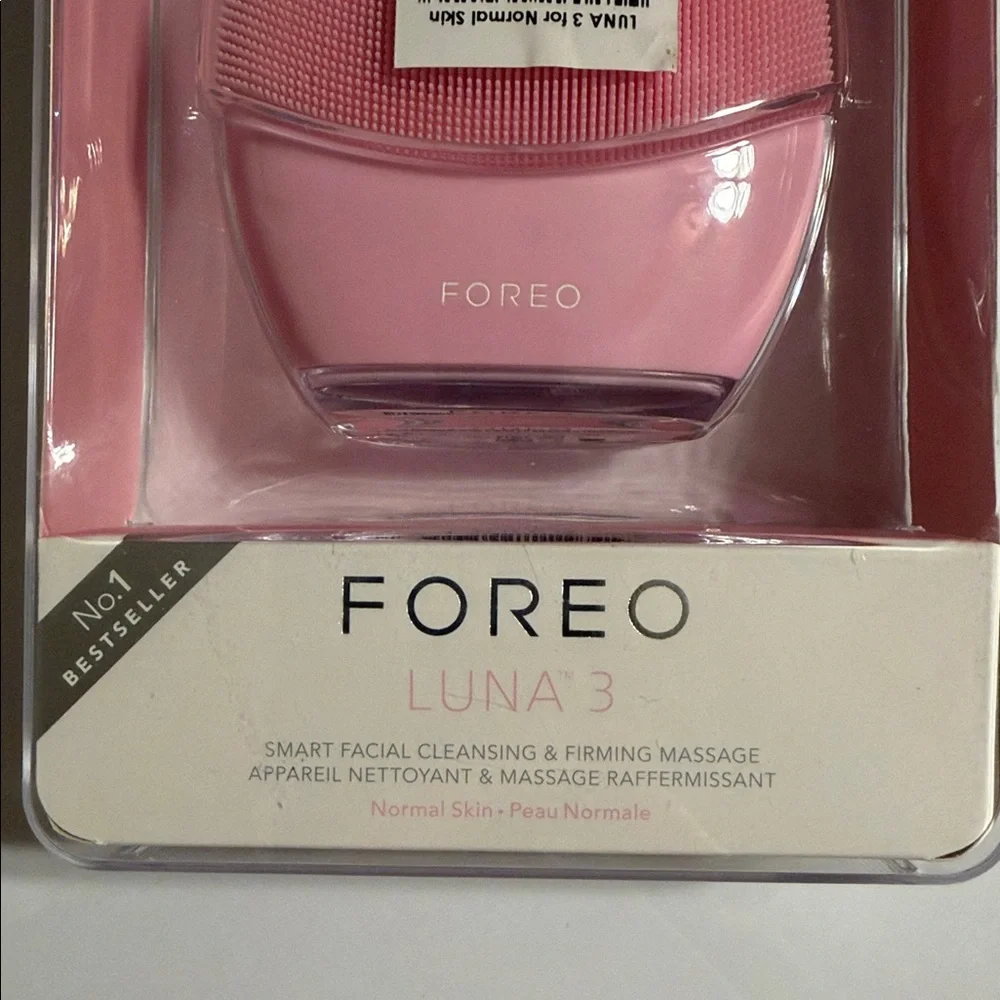 FOREO silicone cleansing